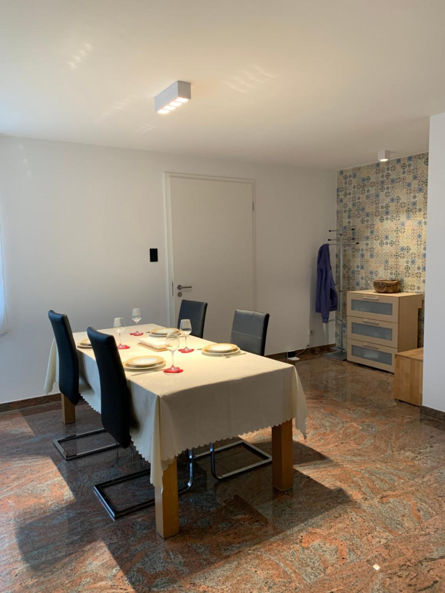 Mosaikhaus Smart Home Würselen Exteriör bild